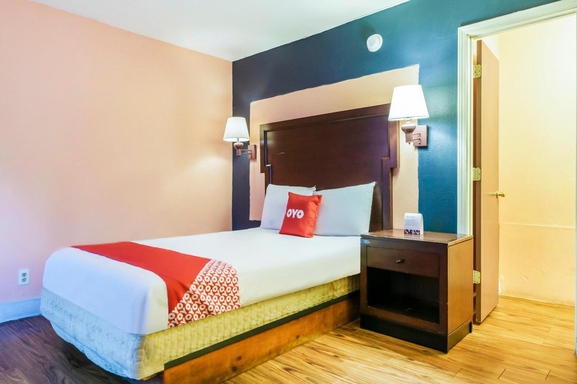 Oyo Hotel Myrtle Beach Kings Hwy Dış mekan fotoğraf