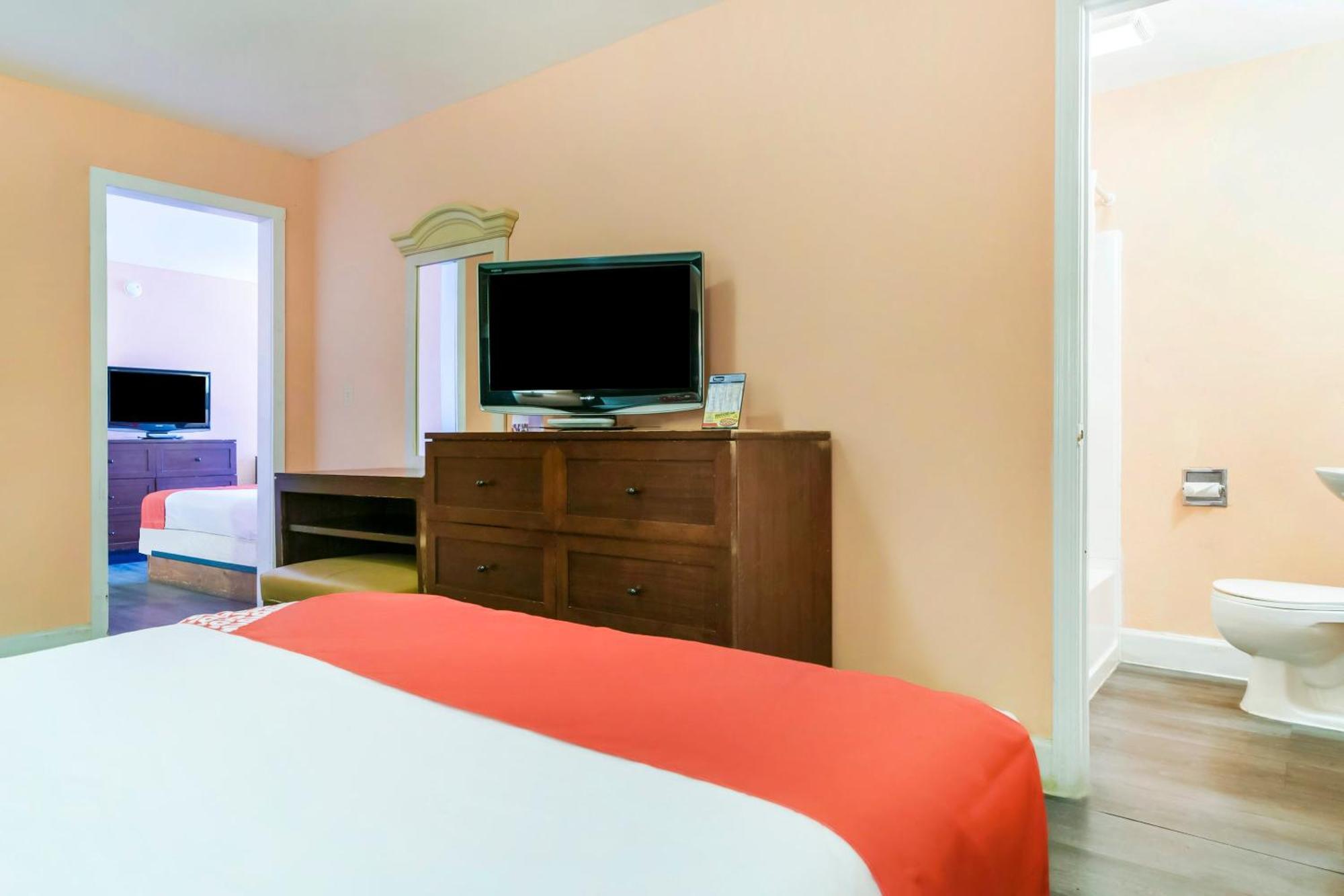 Oyo Hotel Myrtle Beach Kings Hwy Dış mekan fotoğraf